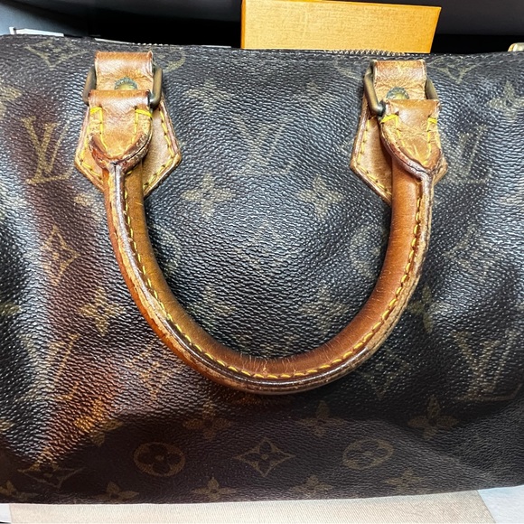 Louis Vuitton Vintage Monogram Coated Canvas Speedy 25 - Picture 5 of 16